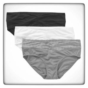 Warner’s Blissful Benefits 3 Pack No Muffin Top Hipster NWT Size 3XL/10